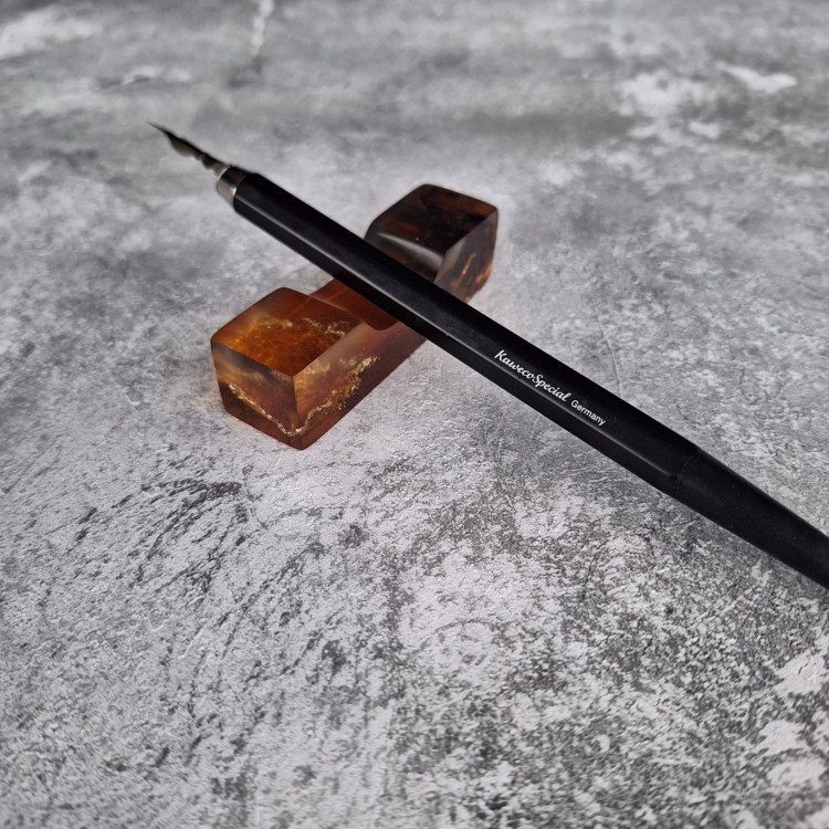 zywica U1sm -  BUR 015.jpg