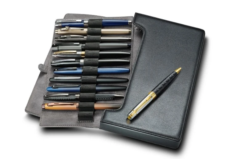 Sheaffer-Skorzane-etui-na-12-pior-14.jpg